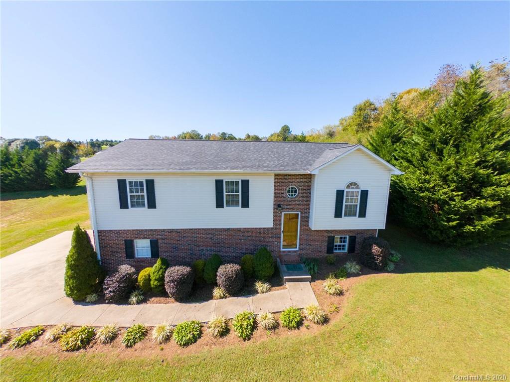 1408 Castle Court Lenoir NC 28645