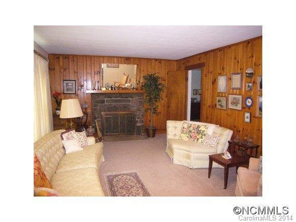 122 Westwood Avenue Swannanoa NC 28778