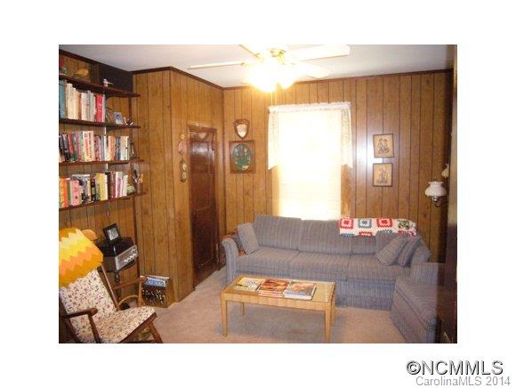 122 Westwood Avenue Swannanoa NC 28778