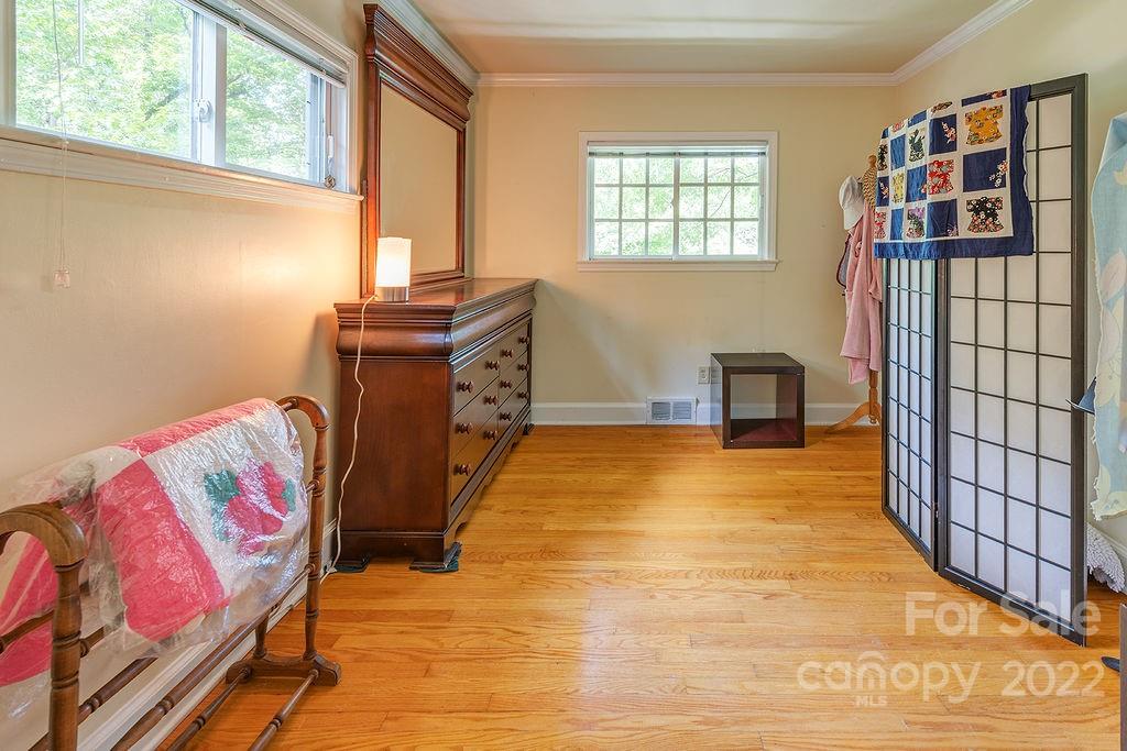 9 Maplewood Road Asheville NC 28804