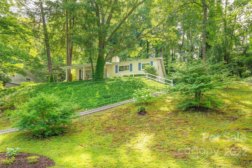 9 Maplewood Road Asheville NC 28804