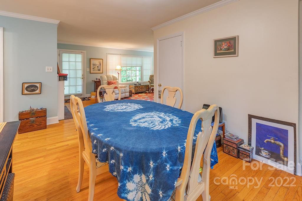 9 Maplewood Road Asheville NC 28804