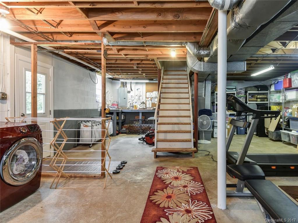 80 Debra Lane Asheville NC 28806