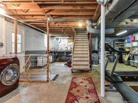 80 Debra Lane Asheville NC 28806