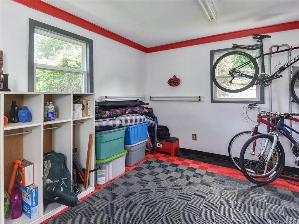 80 Debra Lane Asheville NC 28806