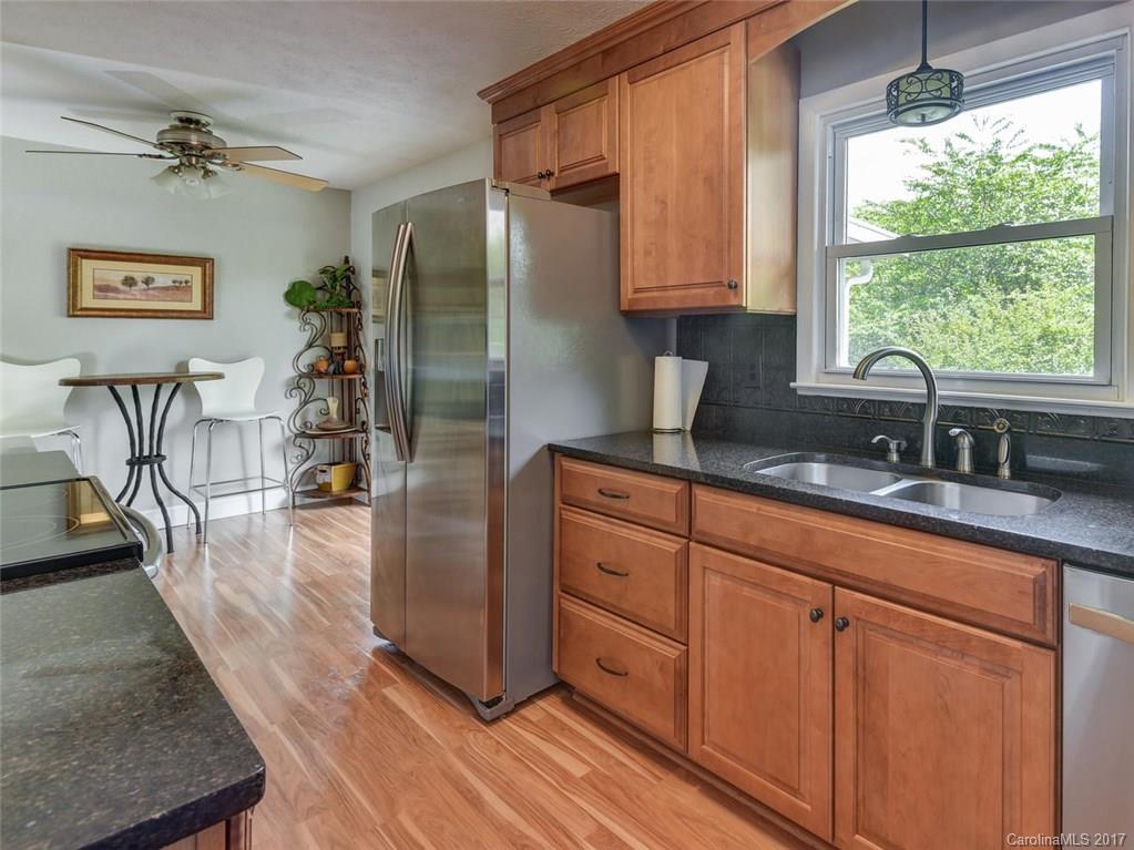 80 Debra Lane Asheville NC 28806
