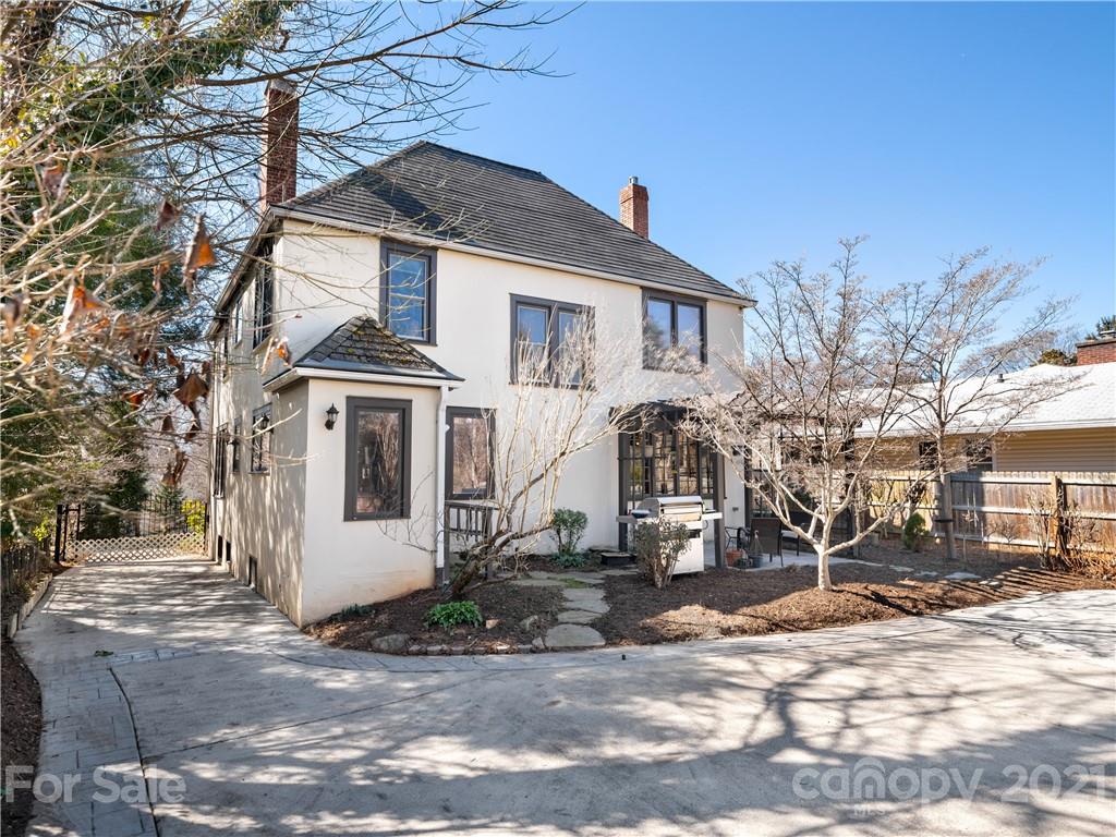 147 Westwood Road Asheville NC 28804