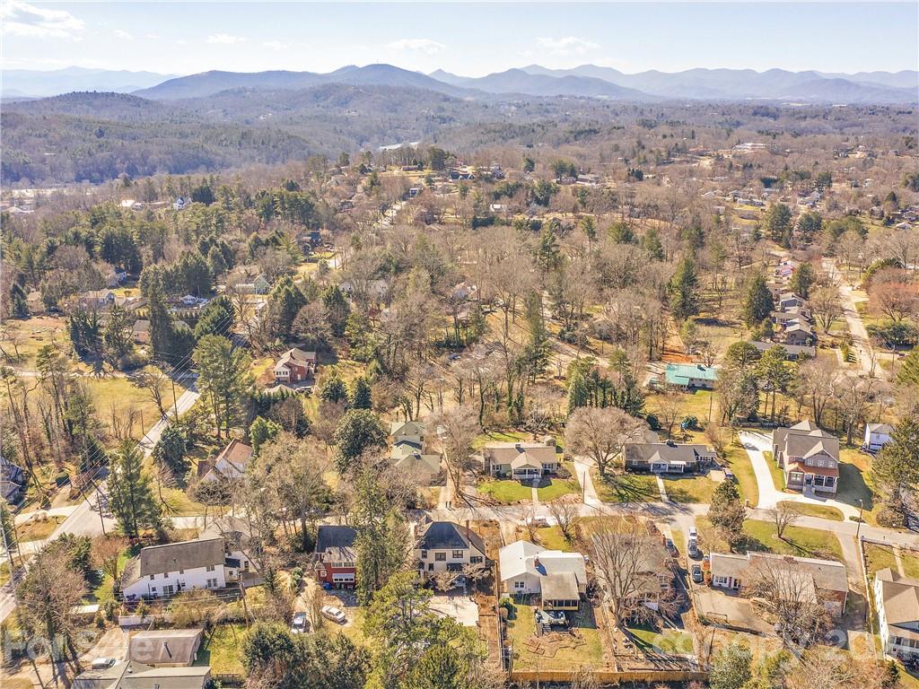 147 Westwood Road Asheville NC 28804