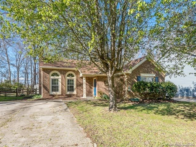 2035 David Earl Drive Charlotte NC 28213