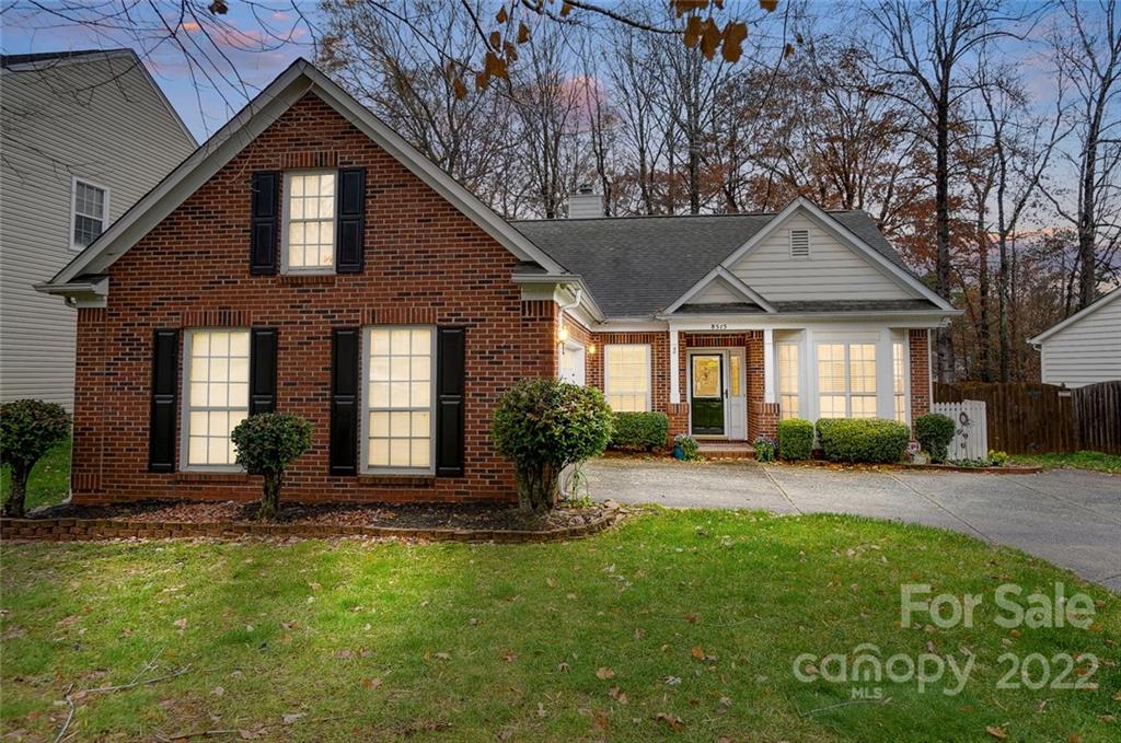 8515 Boxford Court Charlotte NC 28215