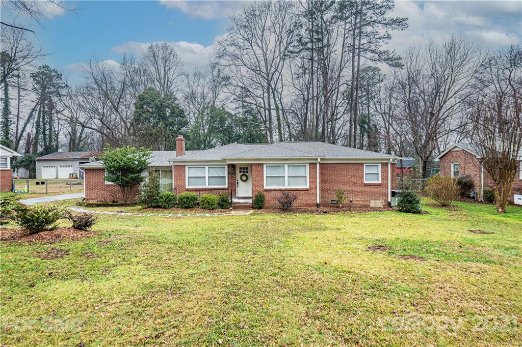 6049 King George Drive Charlotte NC 28213