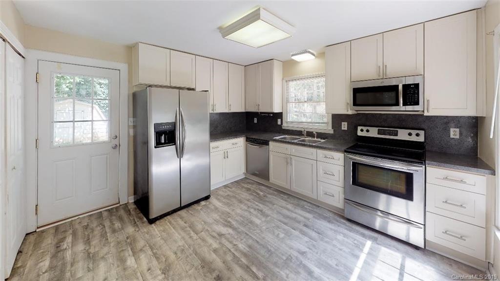 7312 Alamance Drive Charlotte NC 28227