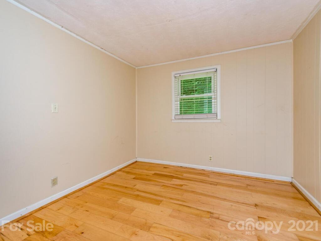 66 Price Road Asheville NC 28805