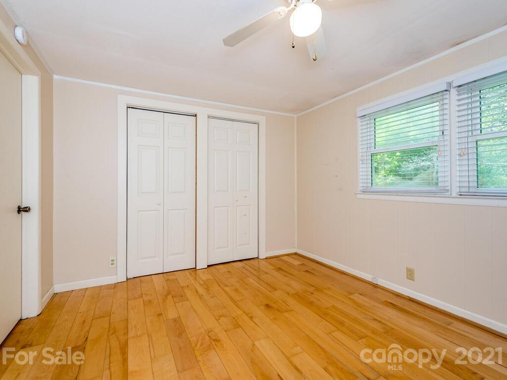 66 Price Road Asheville NC 28805
