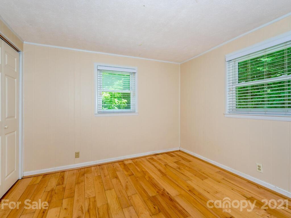 66 Price Road Asheville NC 28805
