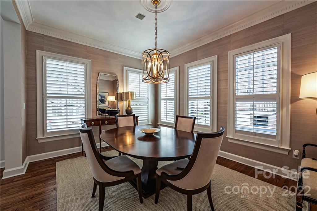 1252 Dilworth Crescent Row Charlotte NC 28203