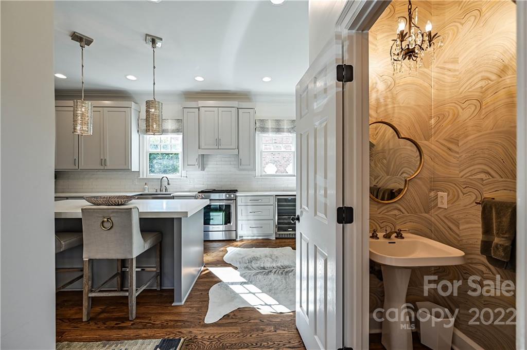 1252 Dilworth Crescent Row Charlotte NC 28203