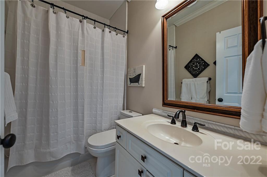 1252 Dilworth Crescent Row Charlotte NC 28203