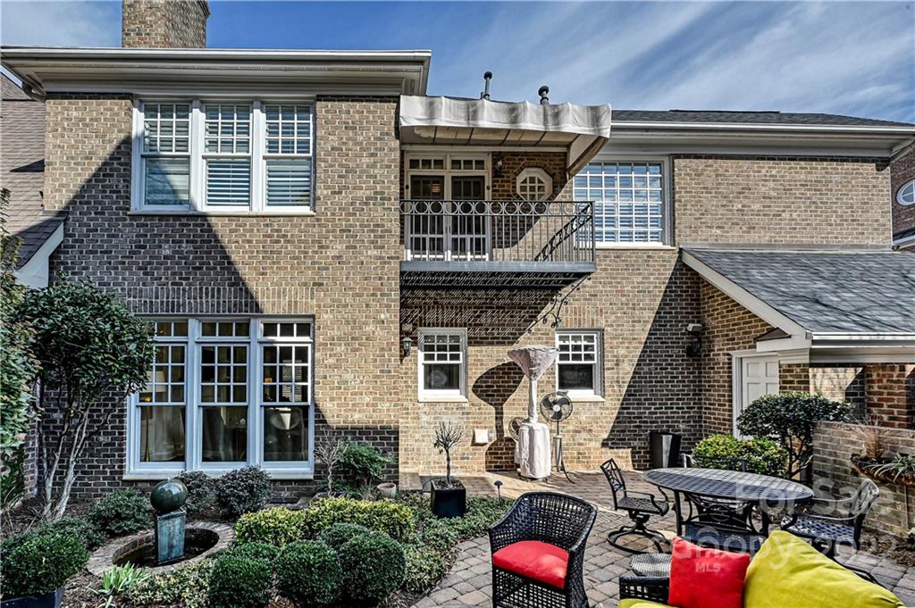 1252 Dilworth Crescent Row Charlotte NC 28203