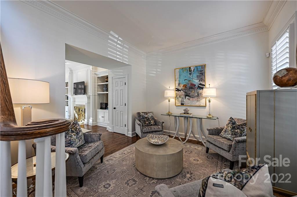 1252 Dilworth Crescent Row Charlotte NC 28203