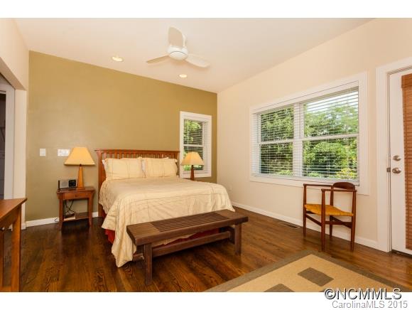 80 Saint Dunstans Road Asheville NC 28803