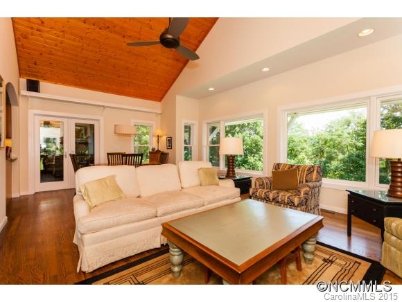 80 Saint Dunstans Road Asheville NC 28803