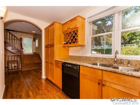80 Saint Dunstans Road Asheville NC 28803