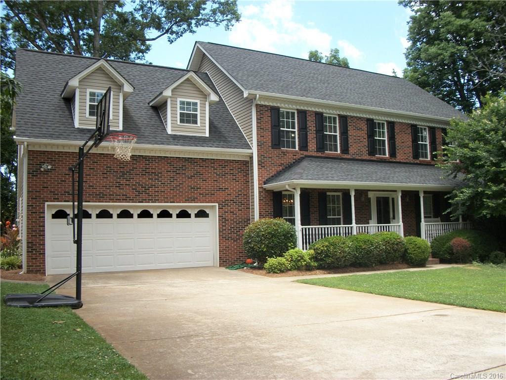 1609 Kiawah Court Gastonia NC 28056