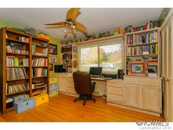 28 Audubon Drive Asheville NC 28804
