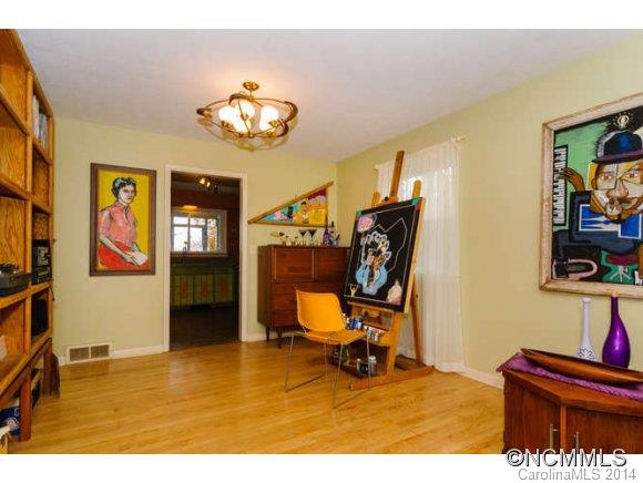 28 Audubon Drive Asheville NC 28804