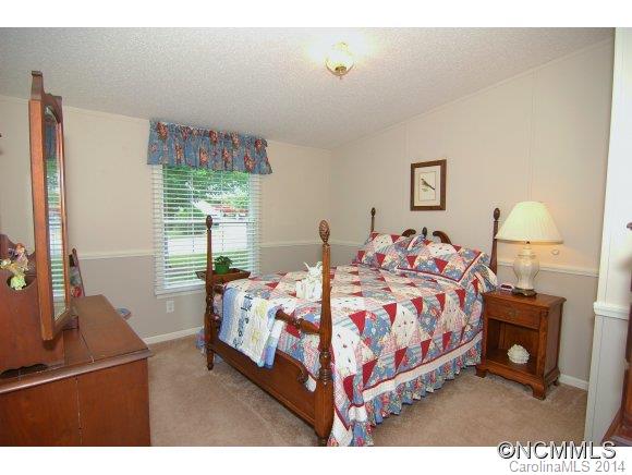 207 Nicholas Drive Asheville NC 28806