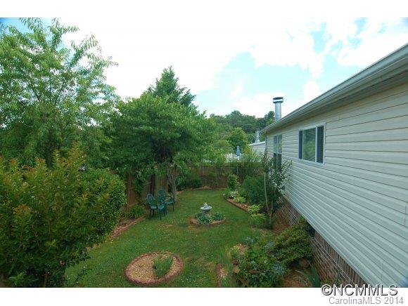 207 Nicholas Drive Asheville NC 28806