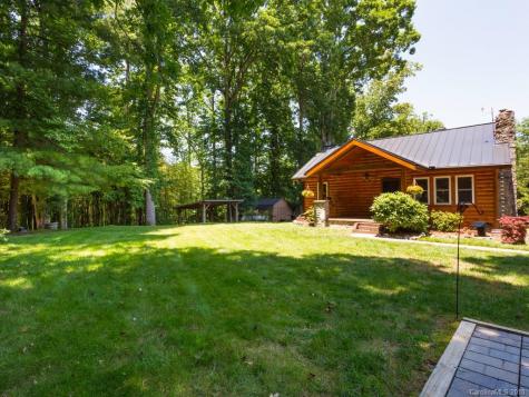 360 Mountain Road Hendersonville NC 28791