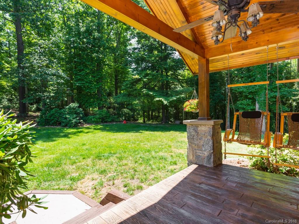 360 Mountain Road Hendersonville NC 28791