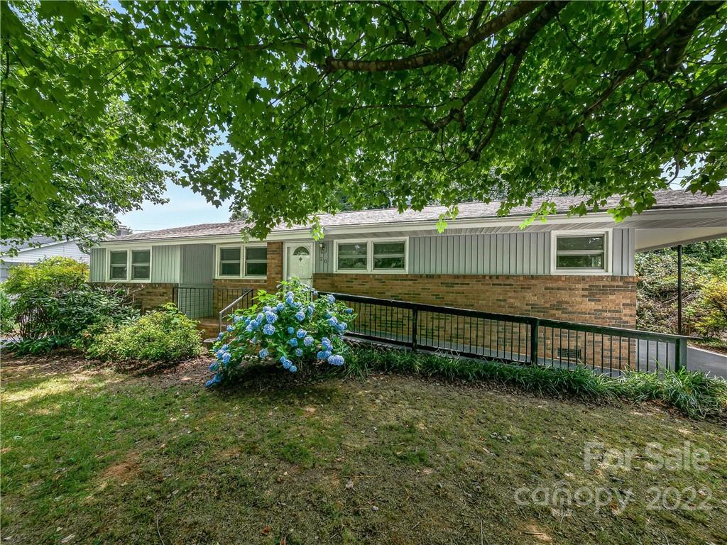 20 Browndale Road Asheville NC 28805