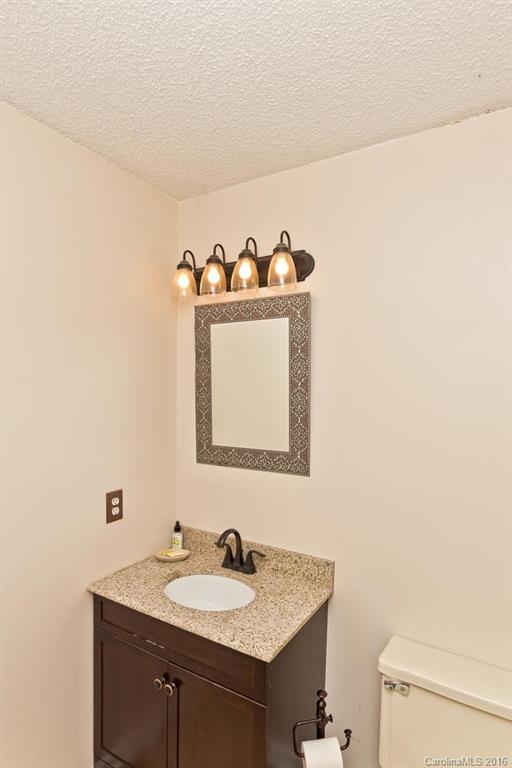 46 Moss Road Weaverville NC 28787