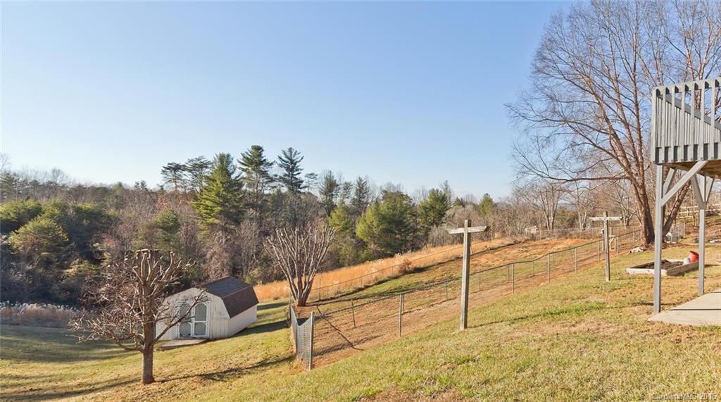 46 Moss Road Weaverville NC 28787