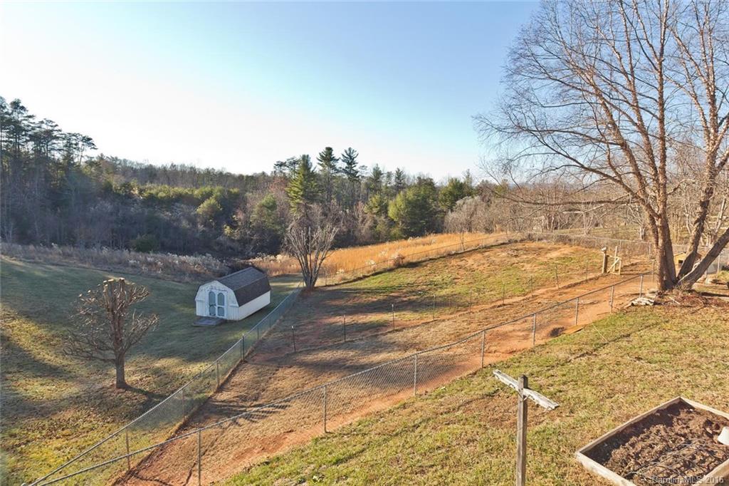 46 Moss Road Weaverville NC 28787