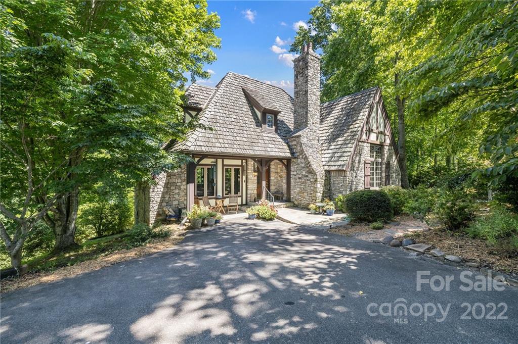 247 Chestnut Farms Lane, Burnsville NC Real Estate Listing MLS