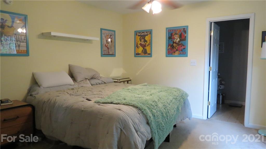 128 Old Salem Court Fletcher NC 28732