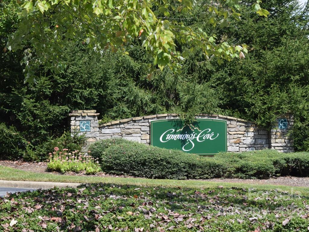 324 Mountain Crest Drive Hendersonville NC 28739
