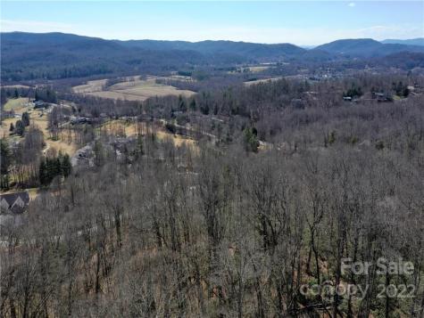 324 Mountain Crest Drive Hendersonville NC 28739
