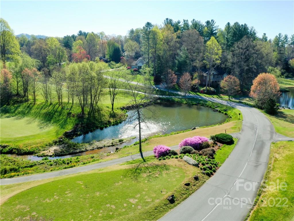 324 Mountain Crest Drive Hendersonville NC 28739