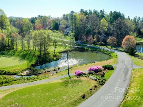 324 Mountain Crest Drive Hendersonville NC 28739