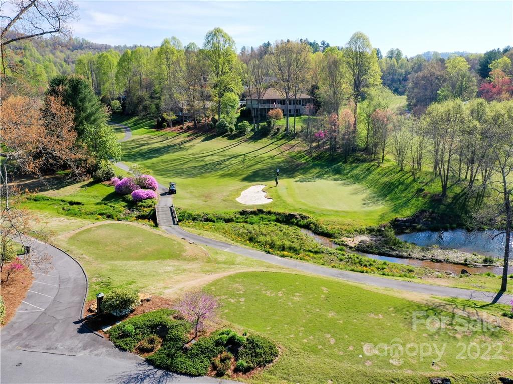324 Mountain Crest Drive Hendersonville NC 28739