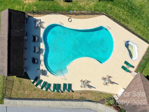 324 Mountain Crest Drive Hendersonville NC 28739