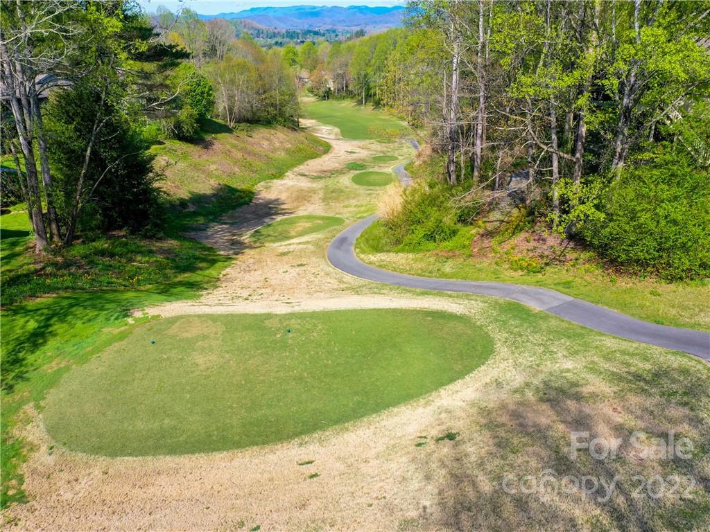 324 Mountain Crest Drive Hendersonville NC 28739