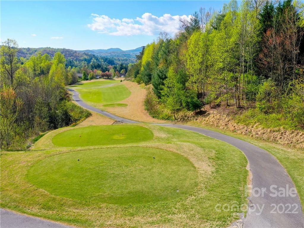 324 Mountain Crest Drive Hendersonville NC 28739
