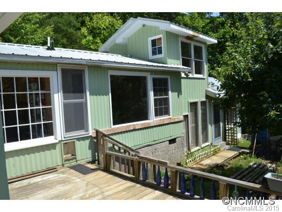 207 Vegas Drive Leicester NC 28748