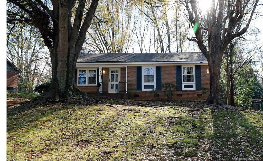 2807 Fordwood Drive Charlotte NC 28208